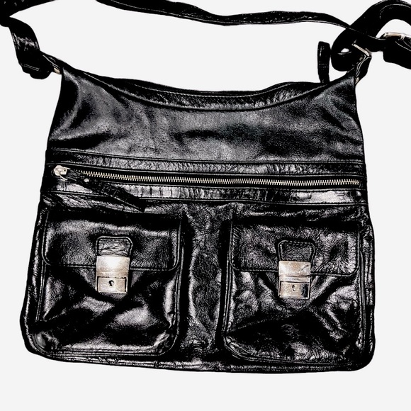 Danier Leather shoulder purse - Picture 5 of 8